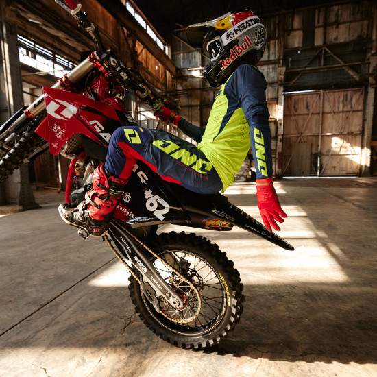 One Industries X-197 Halt Rosso
